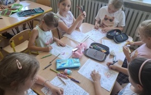 „Uczymy się bezpieczeństwa - zajęcia w ramach akcji „Bezpieczne wakacje” i „Bezpieczna woda" (10)