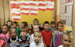 Szkoła do hymnu - Święto Niepodległości Polski