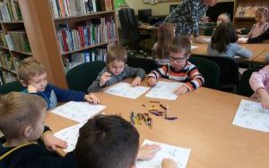 „Dzień Białej Skarpetki” - zajęcia biblioteczne gr. 5-latków (1)