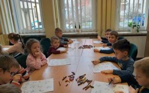 „Dzień Białej Skarpetki” - zajęcia biblioteczne gr. 5-latków (9)