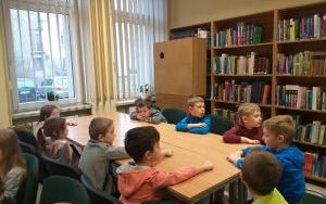 "Dzień Jubilera" - zajęcia biblioteczne gr. 5-latków (7)