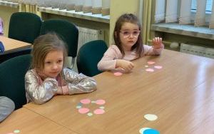 "Dzień Jubilera" - zajęcia biblioteczne gr. 5-latków (4)