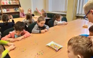 "Dzień Jubilera" - zajęcia biblioteczne gr. 5-latków (5)