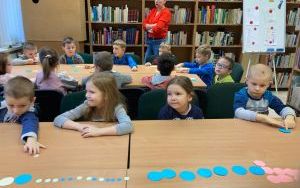 "Dzień Jubilera" - zajęcia biblioteczne gr. 5-latków (14)