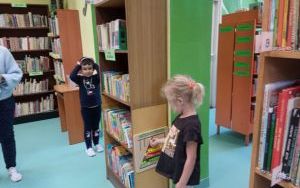 "Tydzień Bibliotek" - zajęcia biblioteczne grupa 5-latków (2)