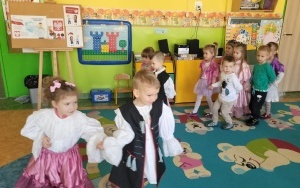 Międzynarodowy Dzień Tańca - grupa 3-latków (3)