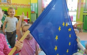 Dzień Unii Europejskiej - gr. 0B i 3-latki (7)